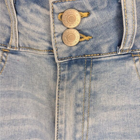 Forever 21 High Waist Light Blue Shorts - Picture 2 of 6